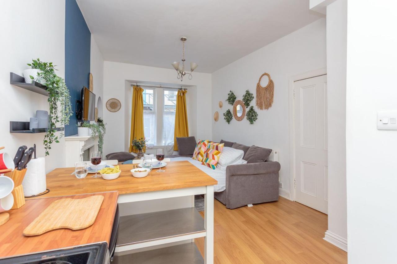 Апартаменти Cute - 1Bd Near Centre - Leith Walk Единбург Екстер'єр фото